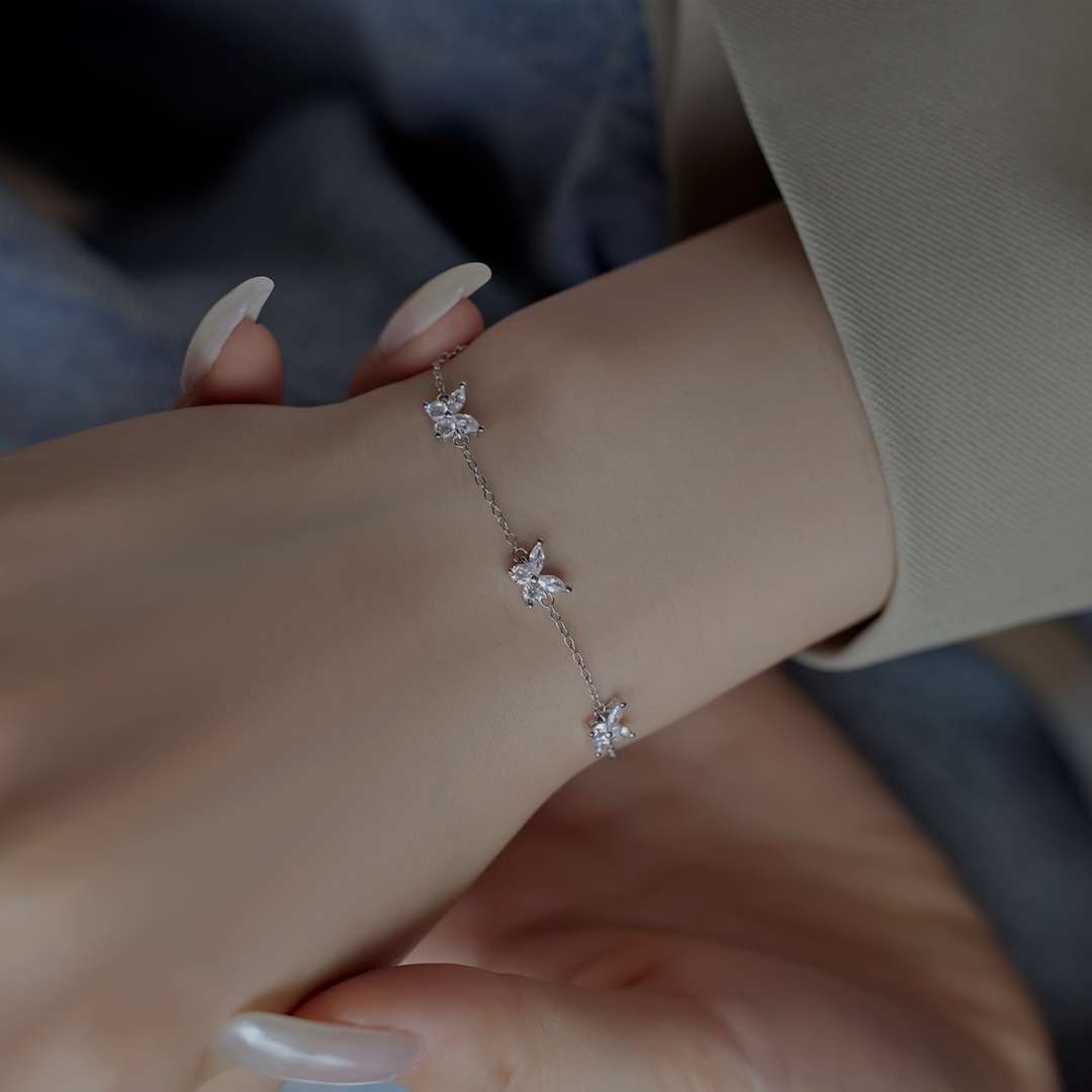 [Kincade Jewelrys]Radiant Butterfly Shape Necklace