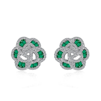 [Kincade Jewelry] Boucles d'oreilles exquises en forme de fleur pour un usage quotidien