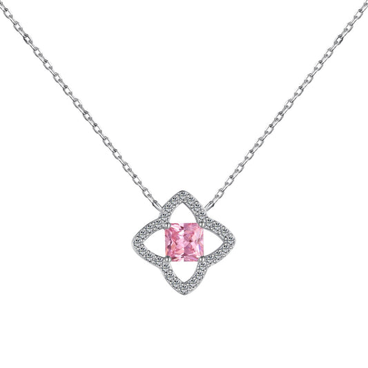 [Joyas Kincade] Exquisito collar con corte princesa y forma de flor