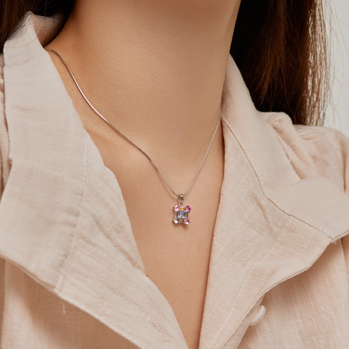 [Kincade Jewelrys] Superbe collier multicolore