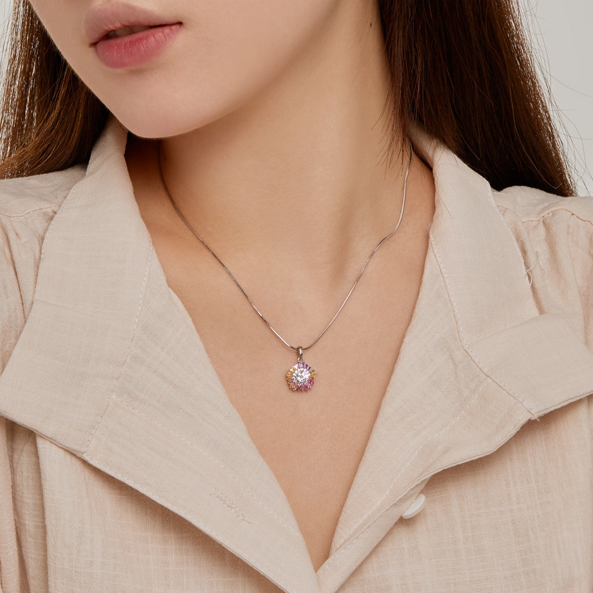 [Kincade Jewelrys] Charmant collier de fleurs colorées
