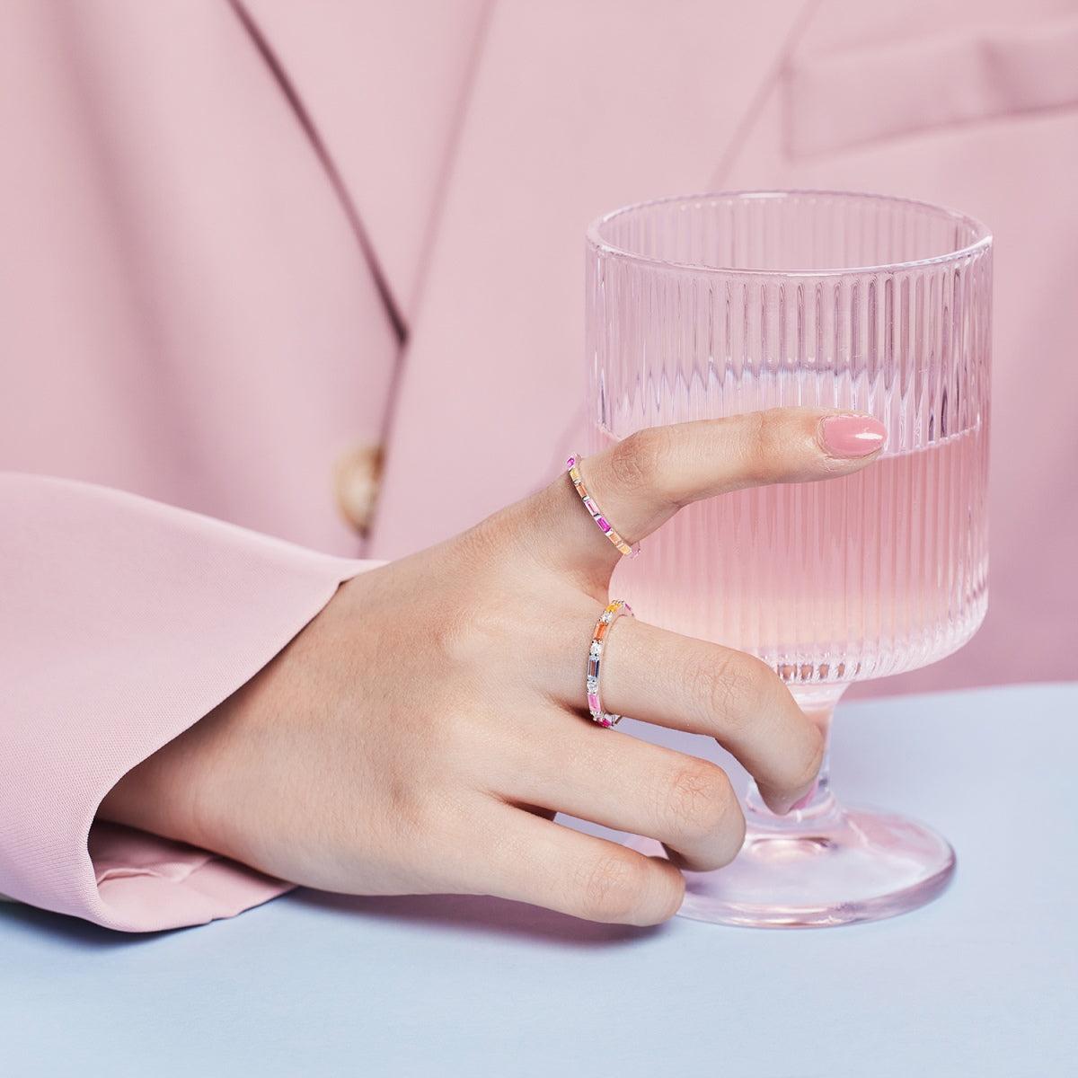 [Kincade Jewelry] Bague quotidienne élégante à taille radiante Lively In Shades