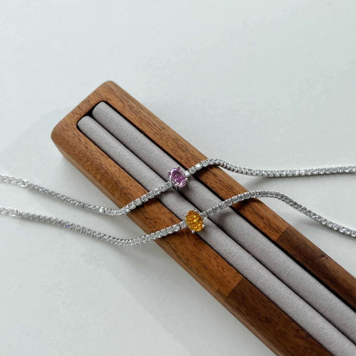 [Kincade Jewelrys] Bracelet quotidien exquis de 0,75 carat à taille ovale