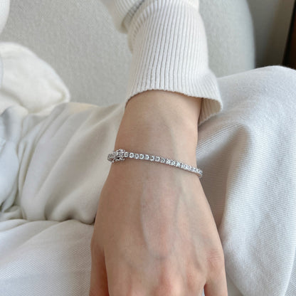 [Kincade Jewelrys] Bracelet tennis délicat et charmant à coupe ronde