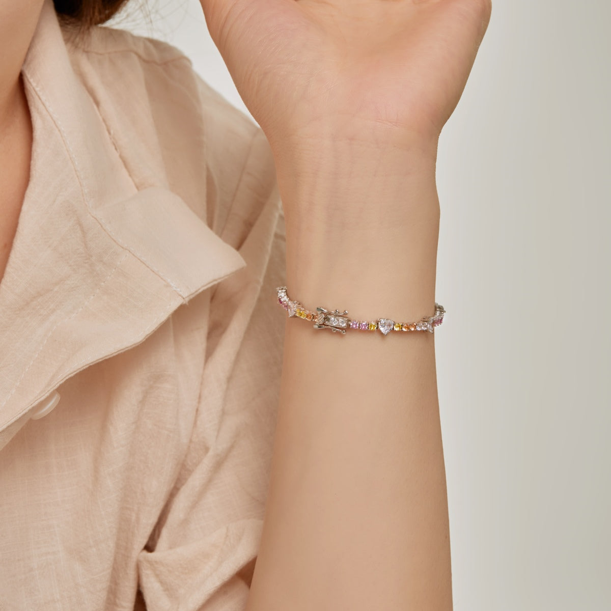 [Kincade Jewelrys] Bracelet romantique en forme de cœur avec perles rondes