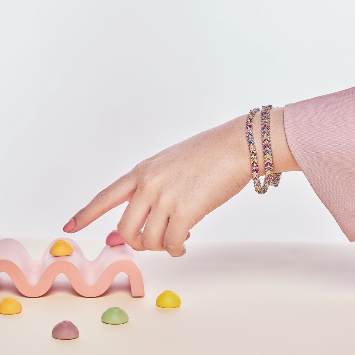 [Kincade Jewelrys] Bracelet de fête taille émeraude aux couleurs éclatantes