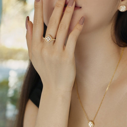 [Kincade Jewelrys] Bague à motif de trèfle à quatre feuilles