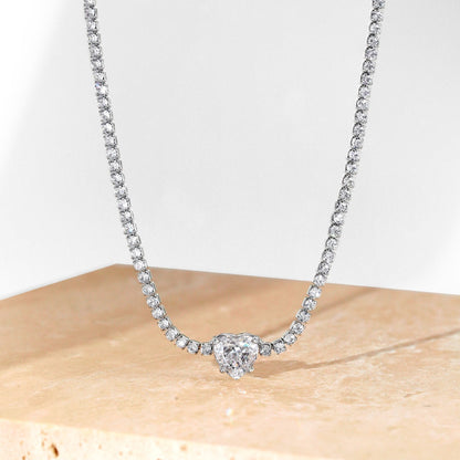 [Kincade Jewelrys] Collier en forme de cœur scintillant de 2,0 carats