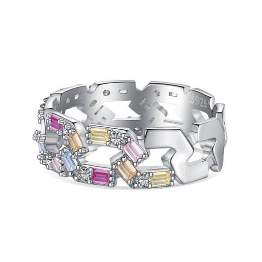 [Joyas Kincade] Anillo diario con corte esmeralda vibrante y brillante