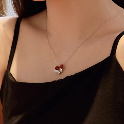 [Kincade Jewelrys] Collier délicat en forme de cœur rouge
