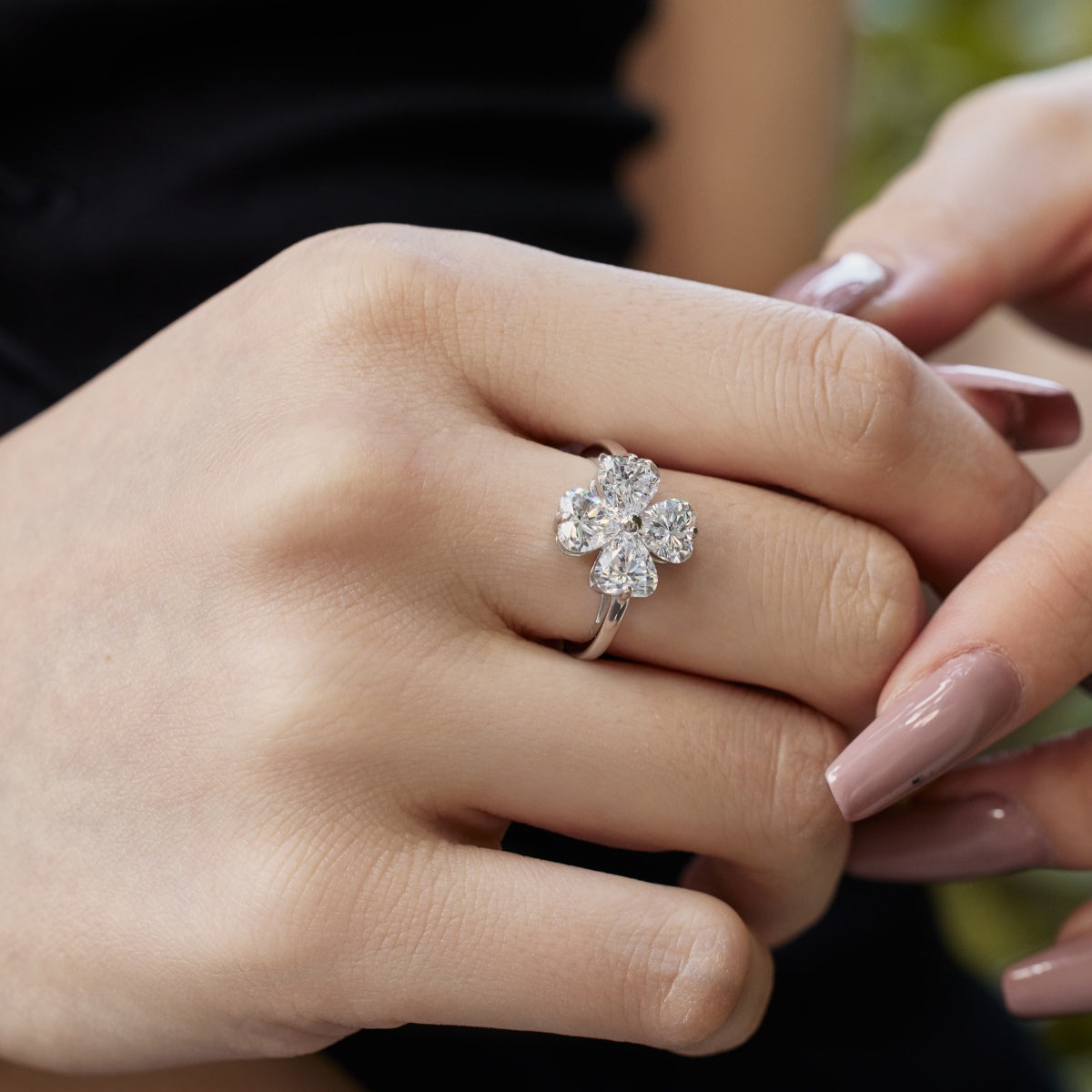[Kincade Jewelrys] Bague boule trèfle à quatre feuilles en forme de cœur