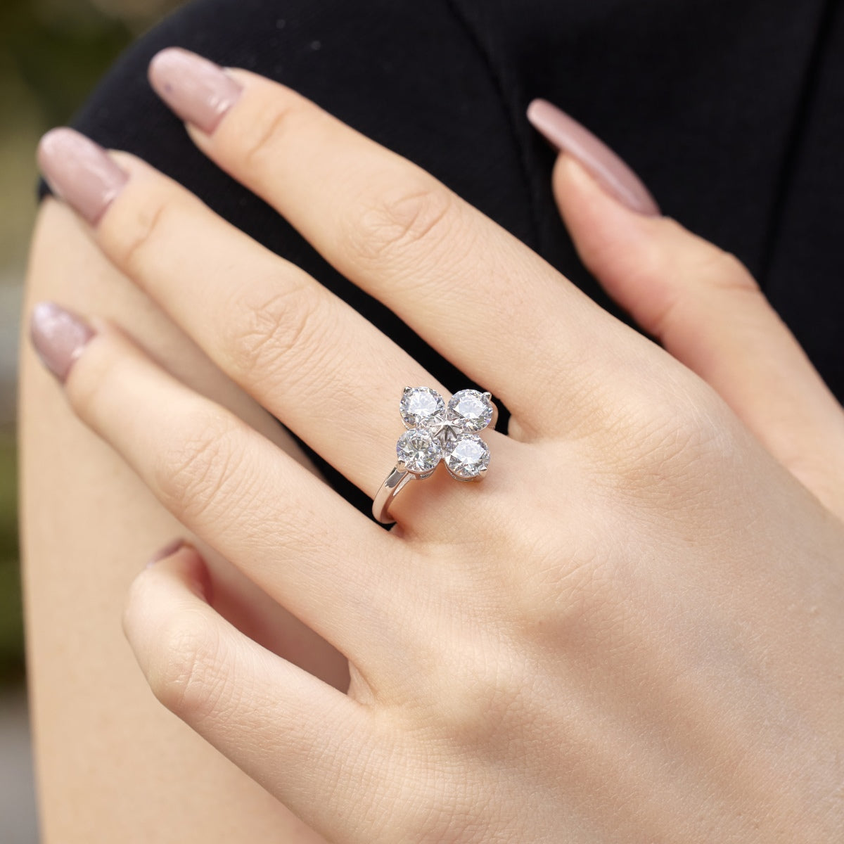 [Kincade Jewelry] Bague étoile à huit branches et trèfle à quatre feuilles