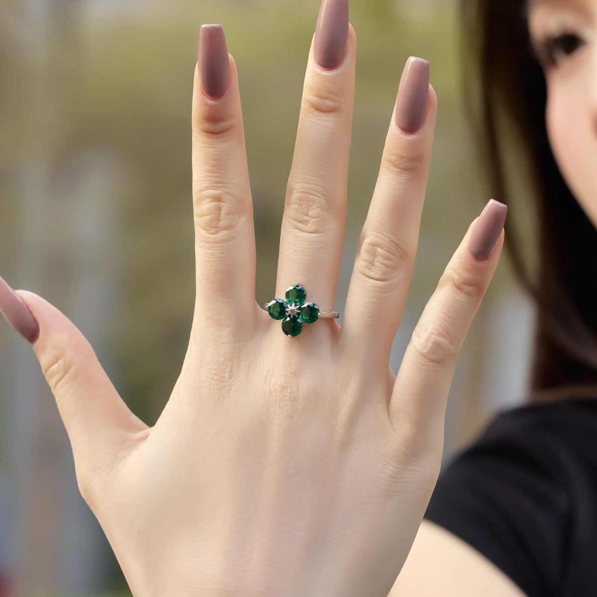 [Kincade Jewelry] Bague étoile à huit branches et trèfle à quatre feuilles