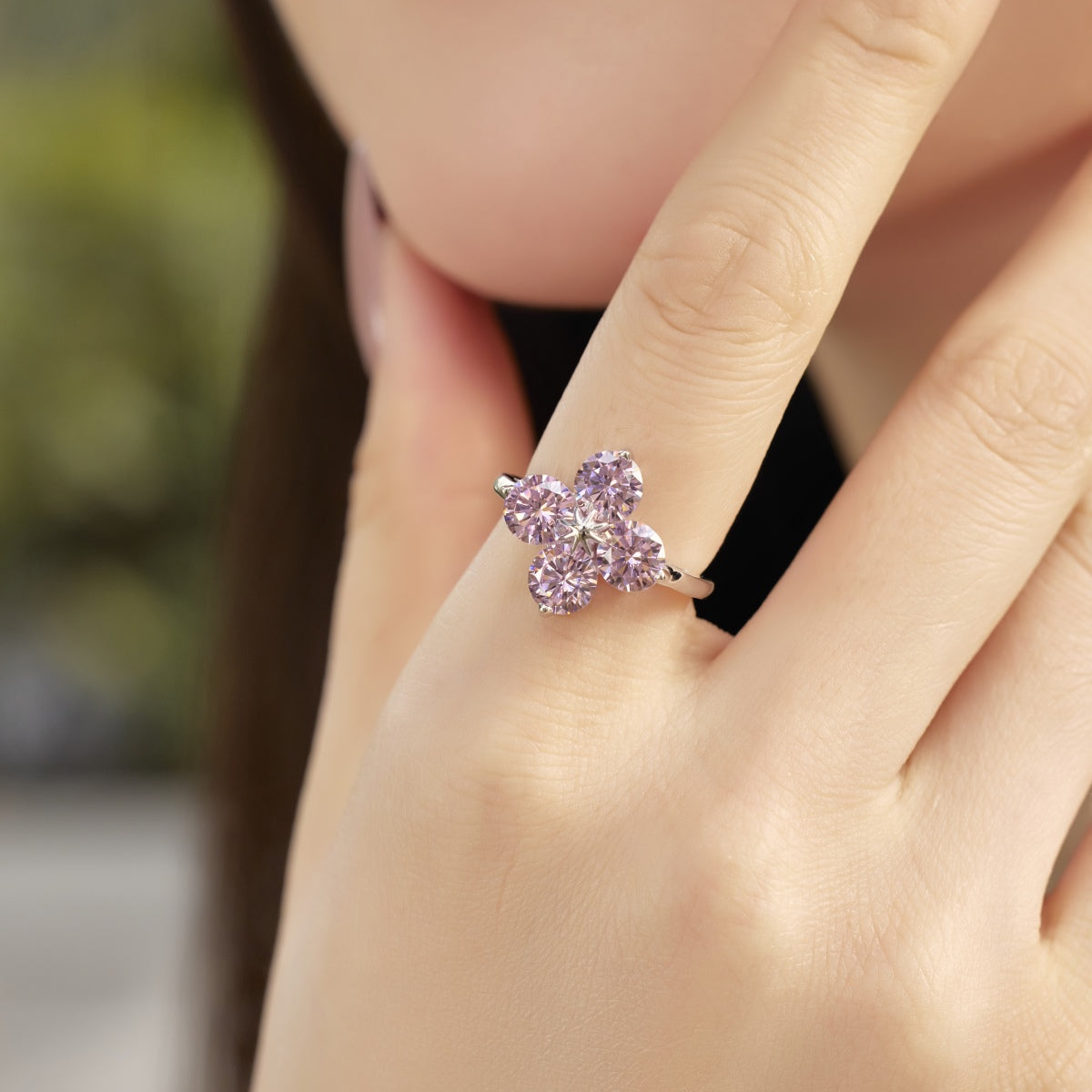[Kincade Jewelry] Bague étoile à huit branches et trèfle à quatre feuilles