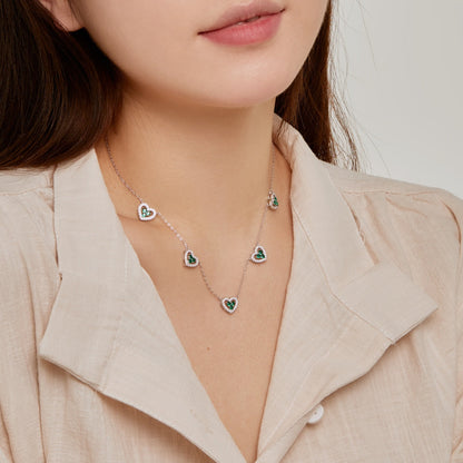 [Kincade Jewelrys] Collier scintillant à cinq cœurs
