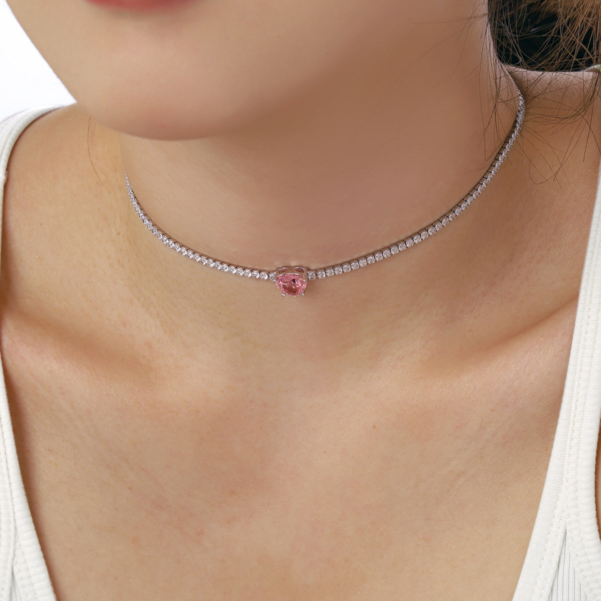 [Kincade Jewelrys] Collier en forme de cœur scintillant de 2,0 carats