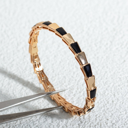 [Kincade Jewelrys] Bracelet Serpenti en or rose et onyx
