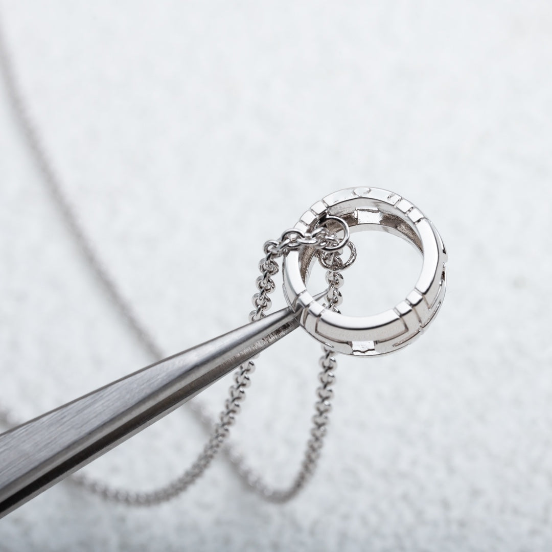 [Kincade Jewelrys] COLLIER PARENTESI ARGENT