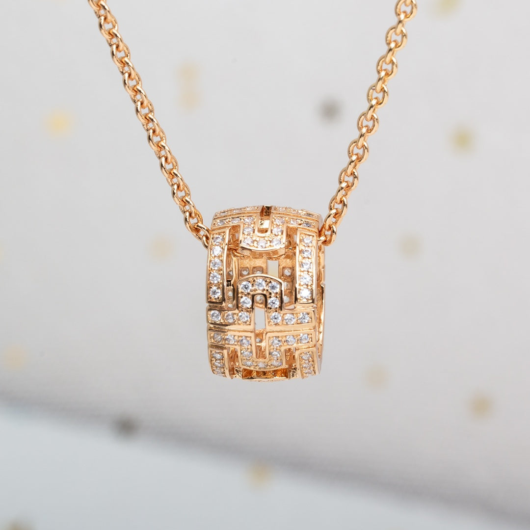 [Kincade Jewelrys] COLLIER PARENTESI OR ROSE DIAMANT