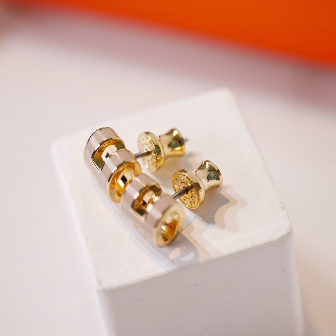 [Kincade Jewelrys]MINI POP H GOLD EARRINGS GREY