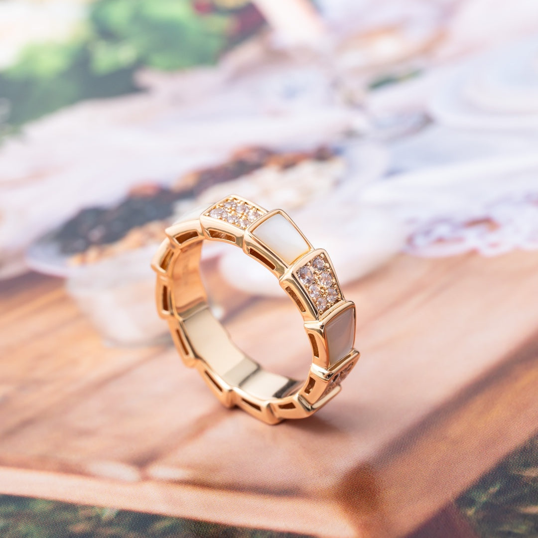 [Kincade Jewelrys]SERPENTI RING PINK GOLD MOP DIAMOND PAVED 4MM
