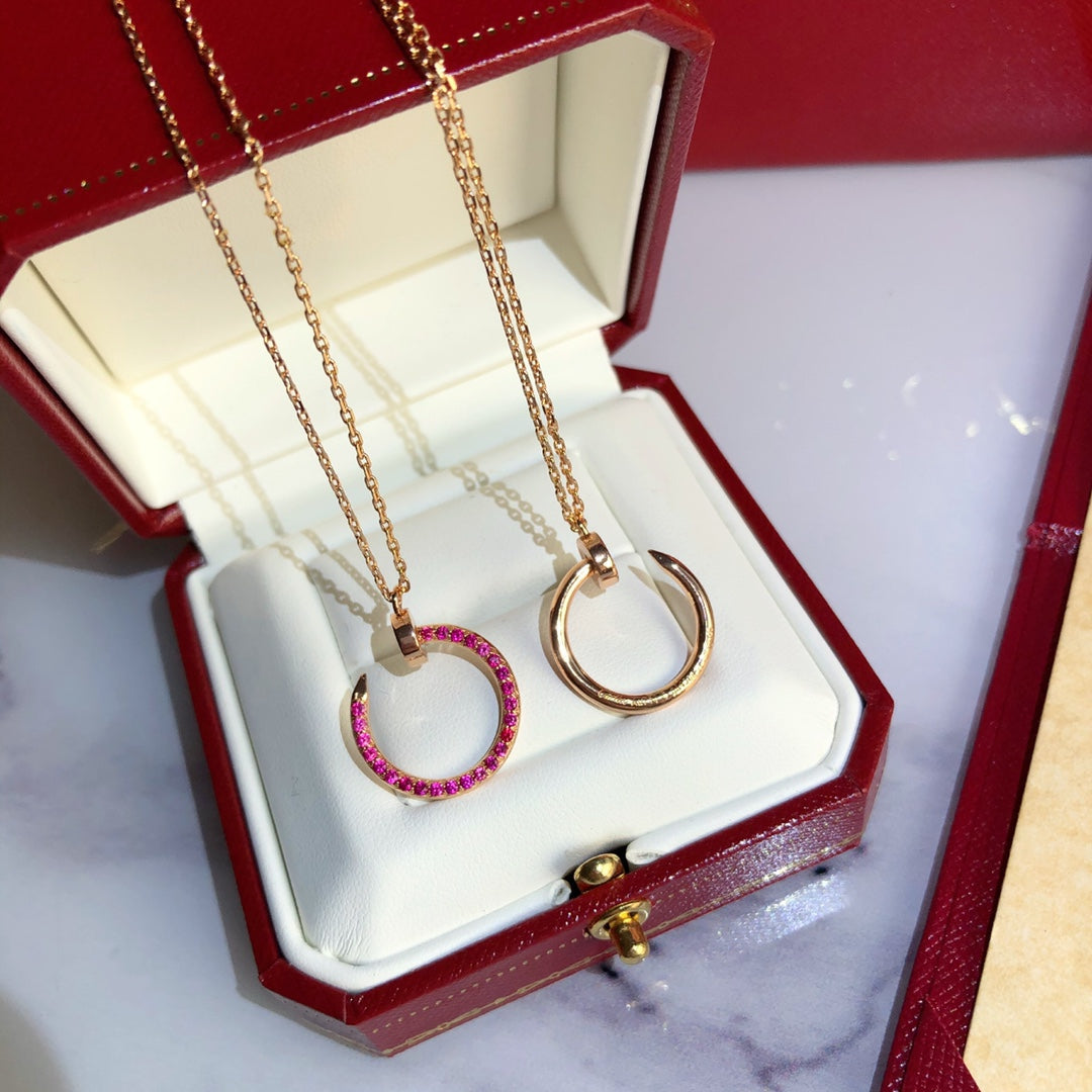 [Kincade Jewelrys] JUSTE COLLIER OR DIAMANTS ROUGES