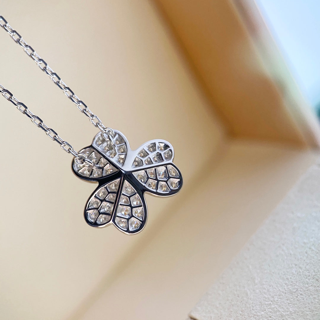 [Kincade Jewelrys]CLOVER DIAMOND NECKLACE SILVER