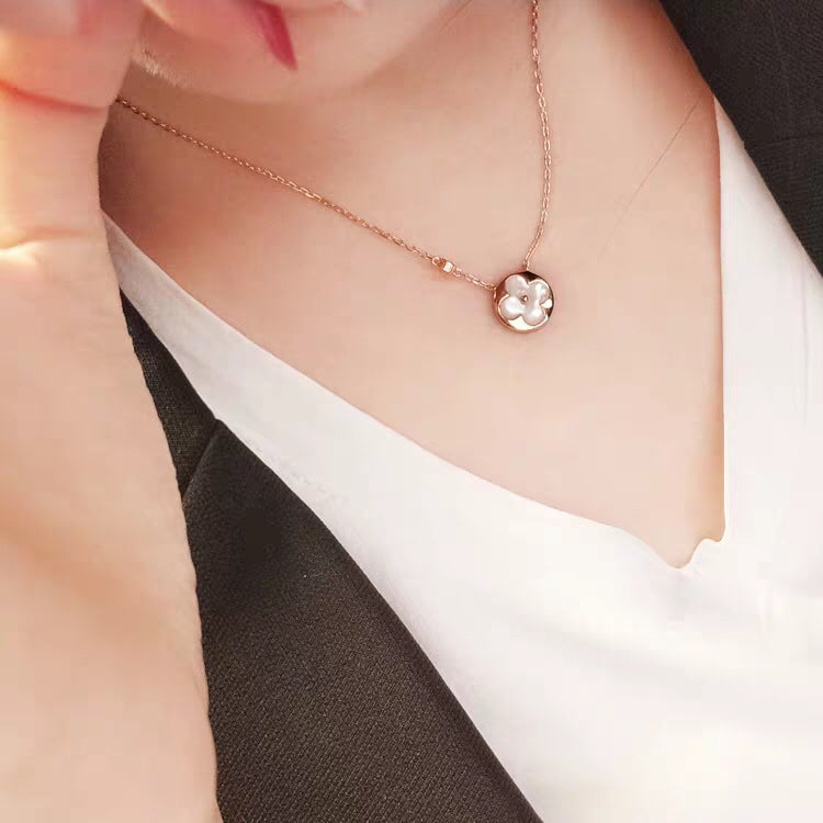 [Kincade Jewelrys] COLLIER SUN MOP OR 1 DIAMANT