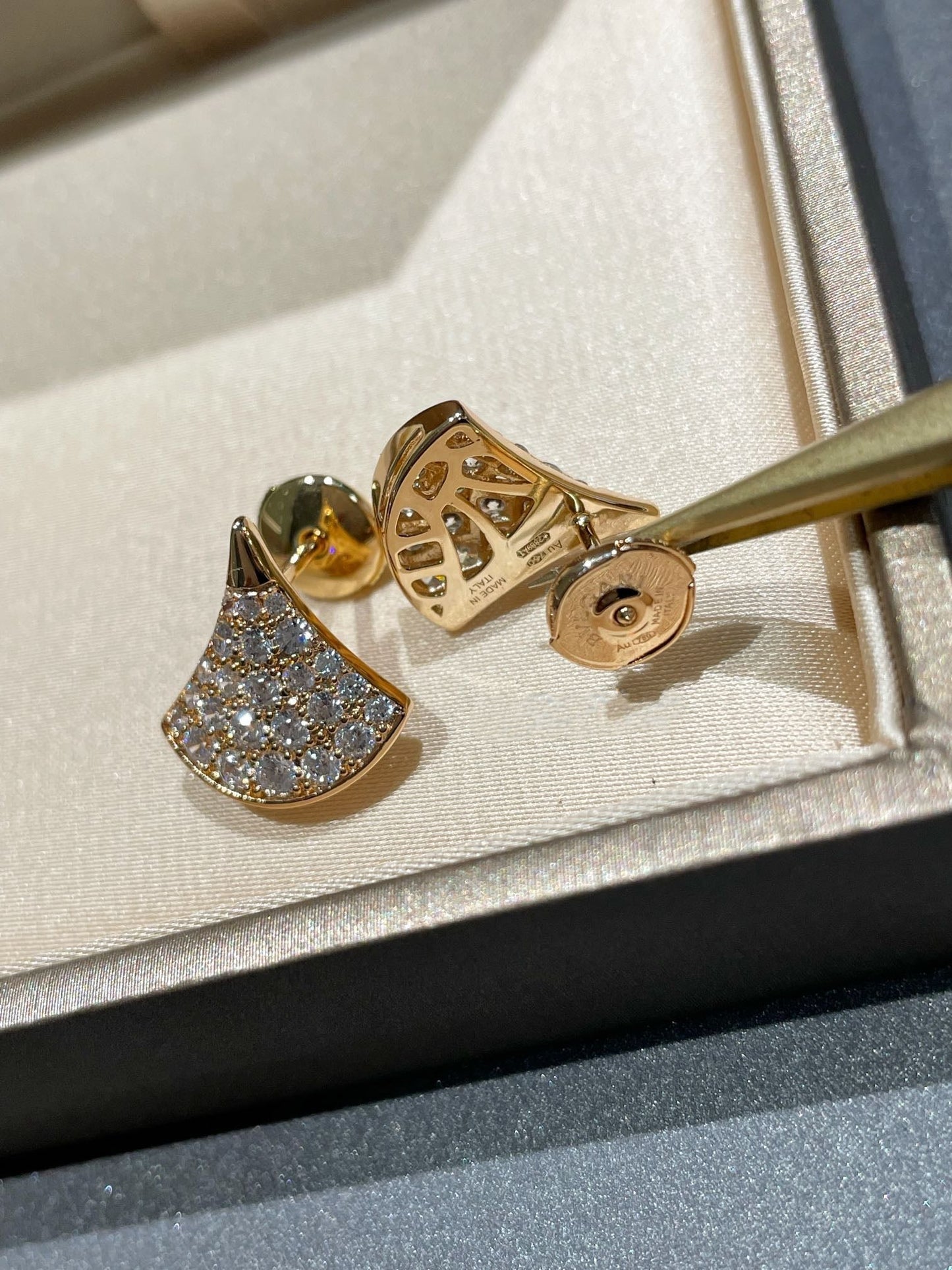 [Kincade Jewelrys]DREAM STUD EARRINGS DIAMOND