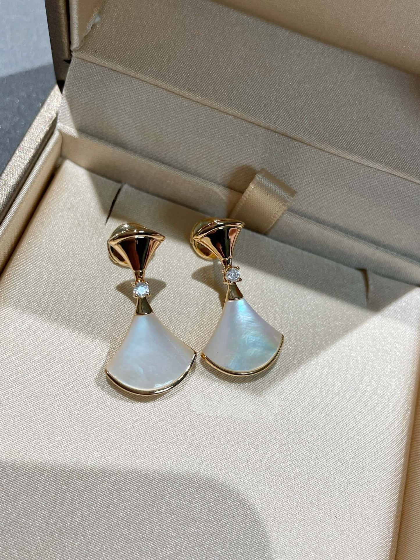 [Kincade Jewelrys]DREAM MOP 1 DIAMOND EARRINGS