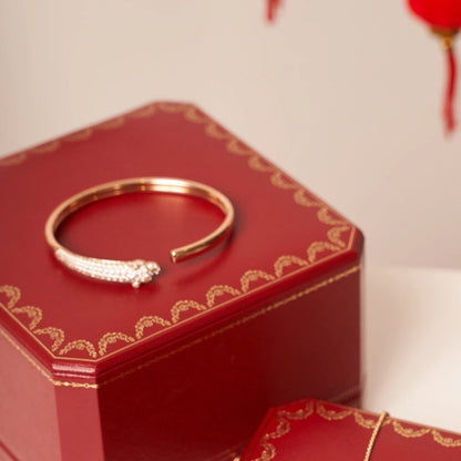 [Kincade Jewelrys] Bracelet ouvert Panthère en or rose et diamants