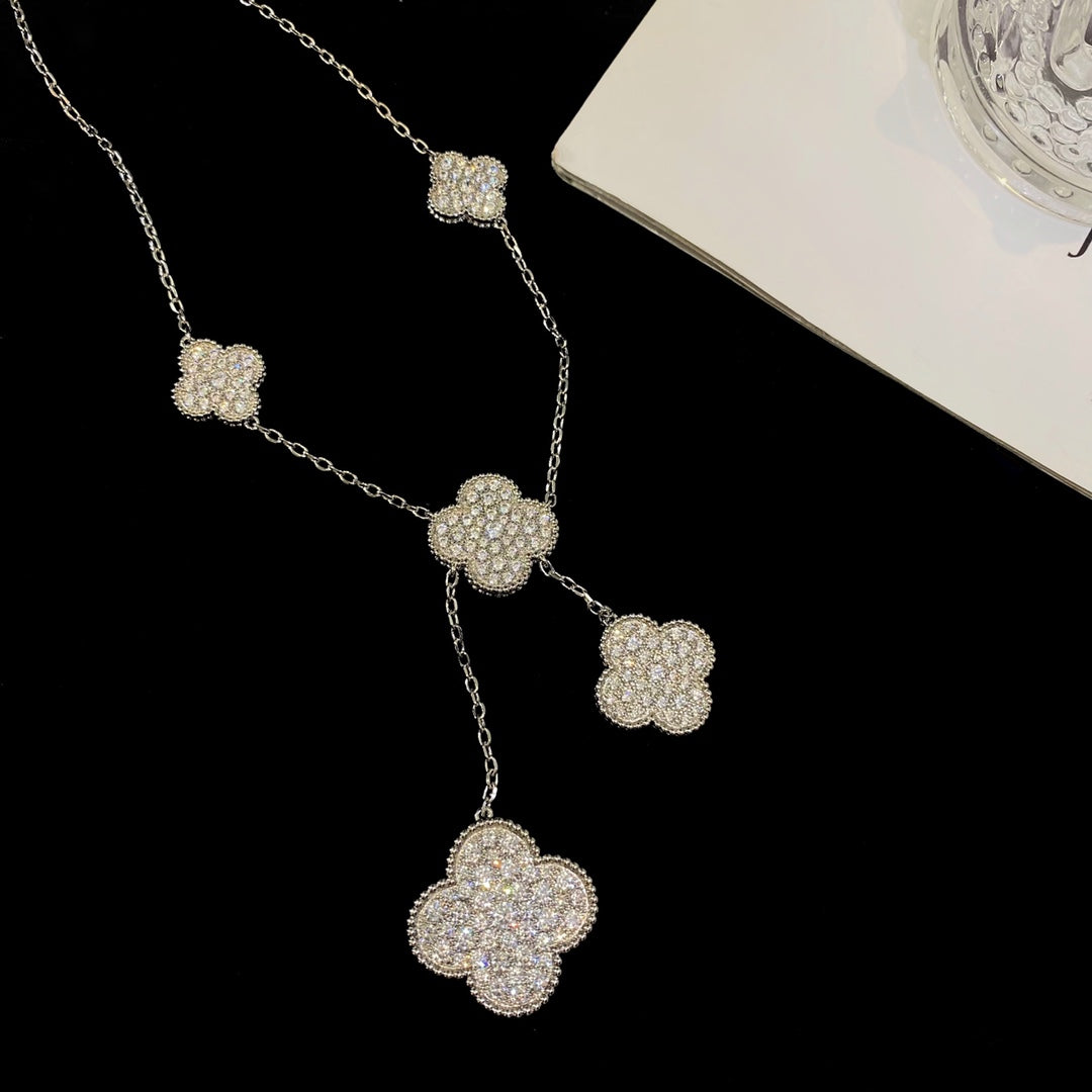 [Kincade Jewelrys] COLLIER TRÈFLE 5 MOTIFS ARGENT DIAMANTS