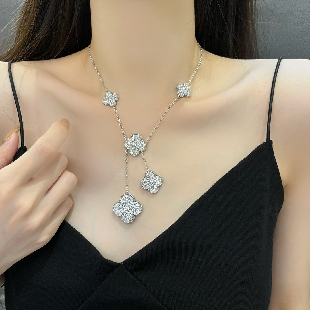 [Kincade Jewelrys] COLLIER TRÈFLE 5 MOTIFS ARGENT DIAMANTS