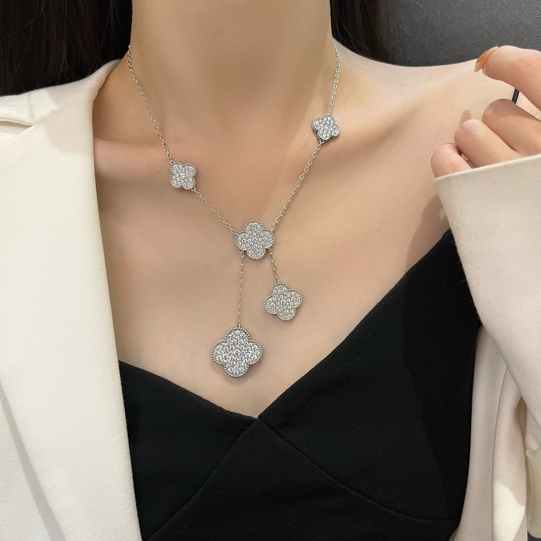 [Kincade Jewelrys] COLLIER TRÈFLE 5 MOTIFS ARGENT DIAMANTS