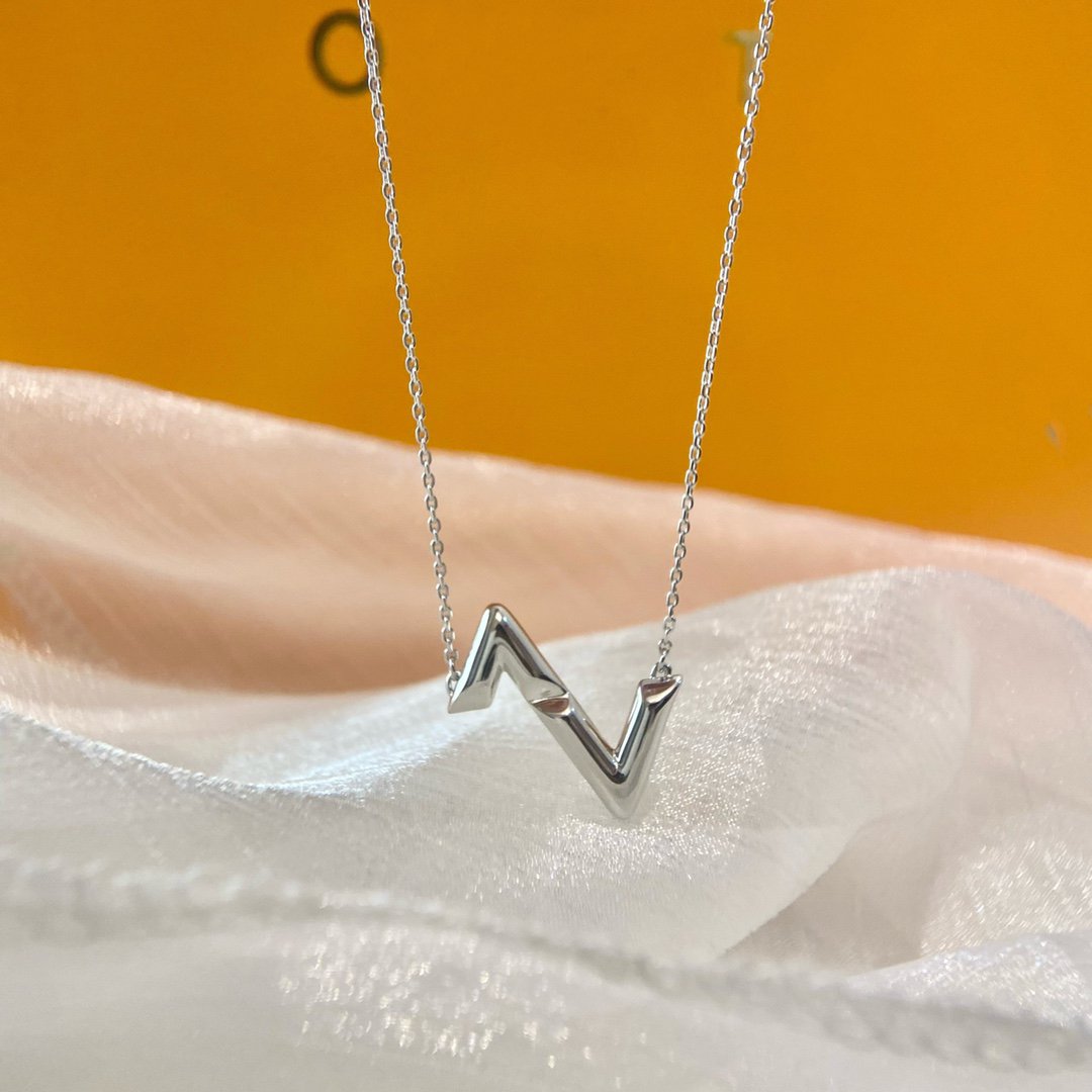 [Kincade Jewelrys] COLLIER VOLTE À L'ENVERS