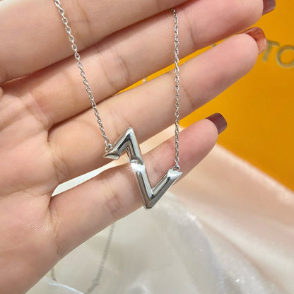 [Kincade Jewelrys] COLLIER VOLTE À L'ENVERS