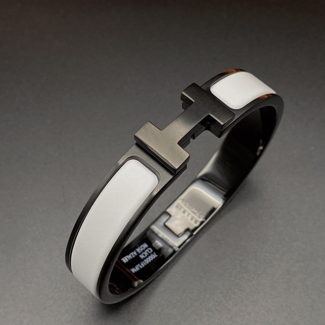 [Kincade Jewelrys] Bracelet H 12 mm en céramique noire et blanche