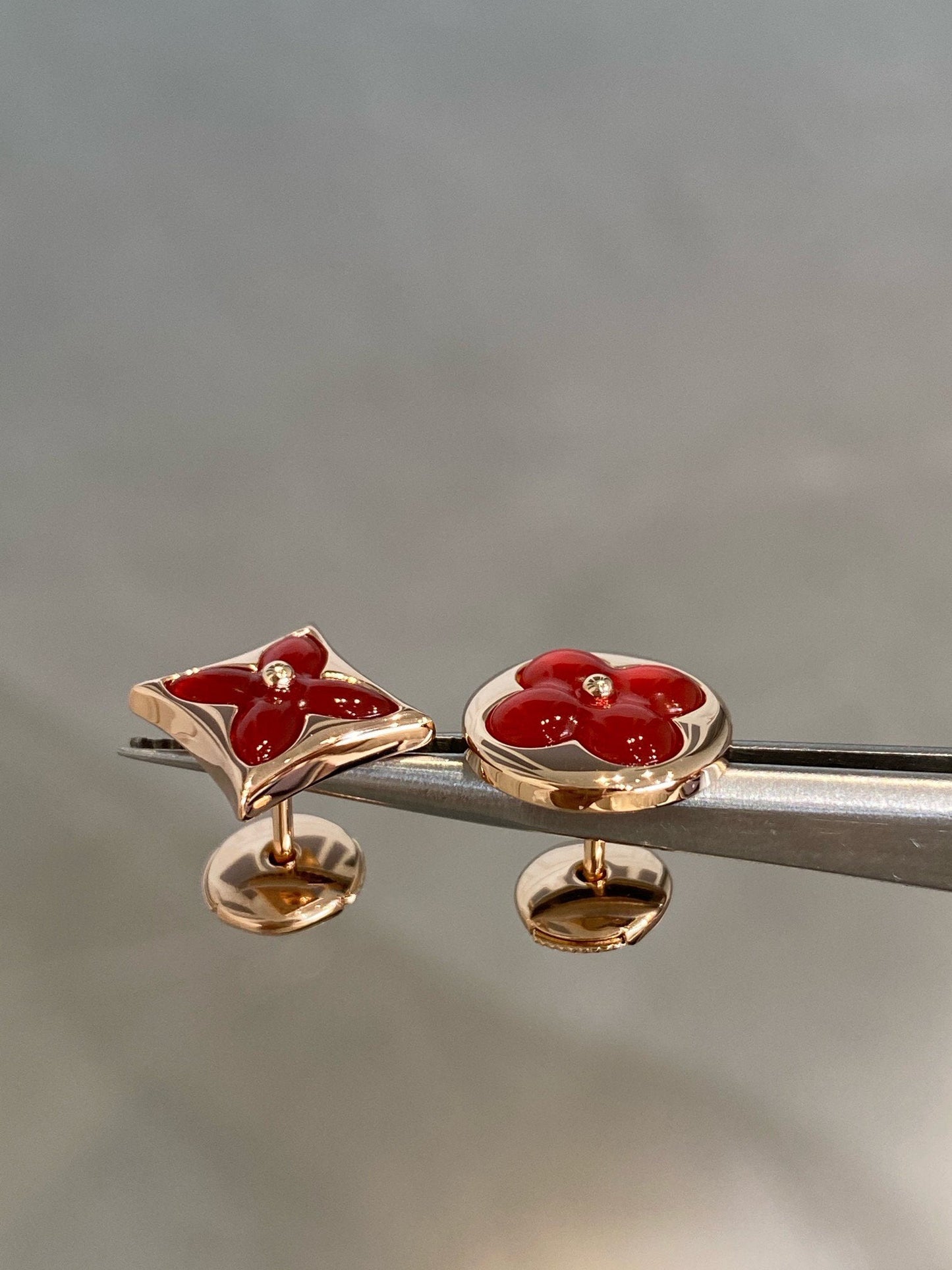 [Kincade Jewelrys]Boucles d'oreilles à tige en or rose et cornaline, étoiles et soleil