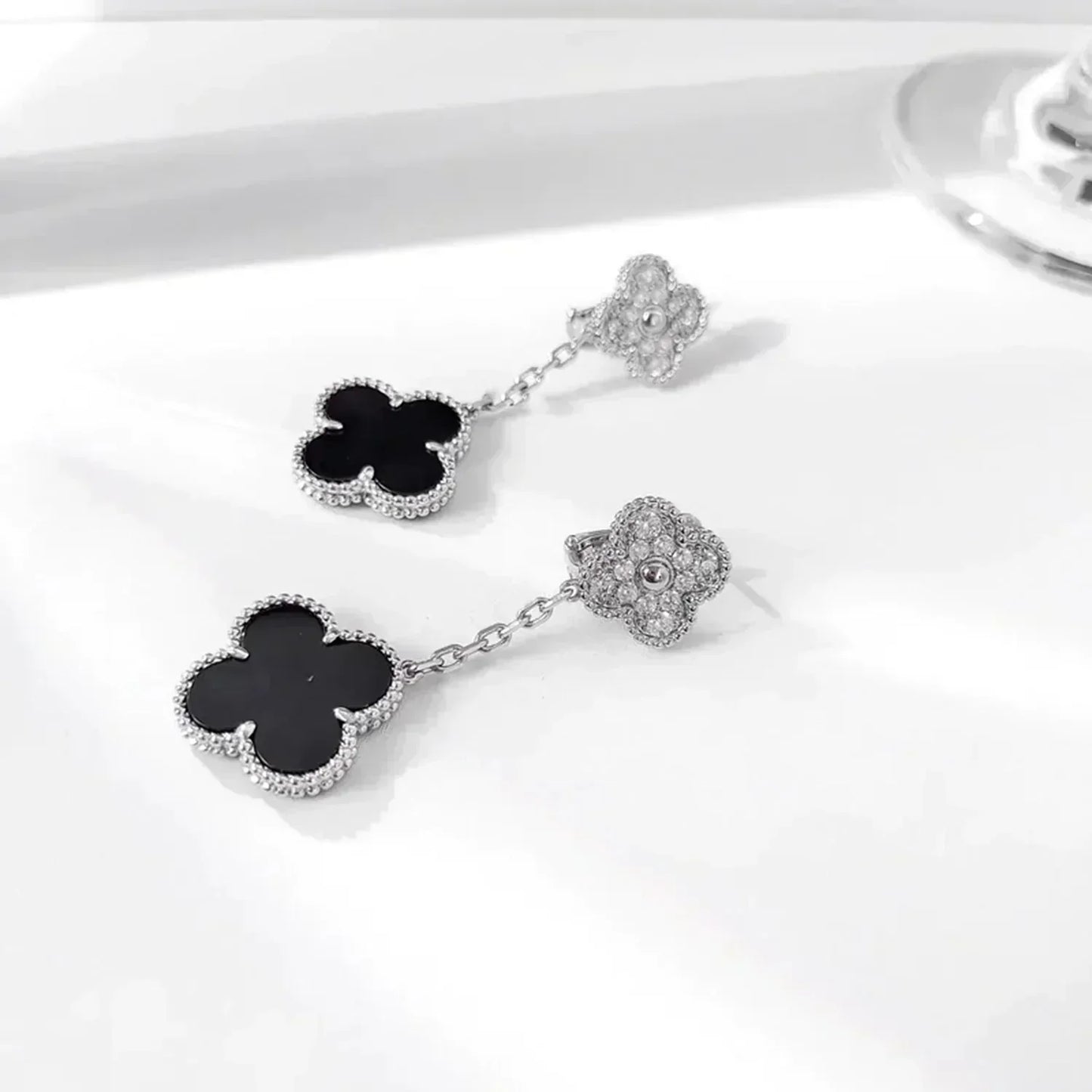 [Kincade Jewelrys]Boucles d'oreilles Clover 2 motifs diamant onyx argent