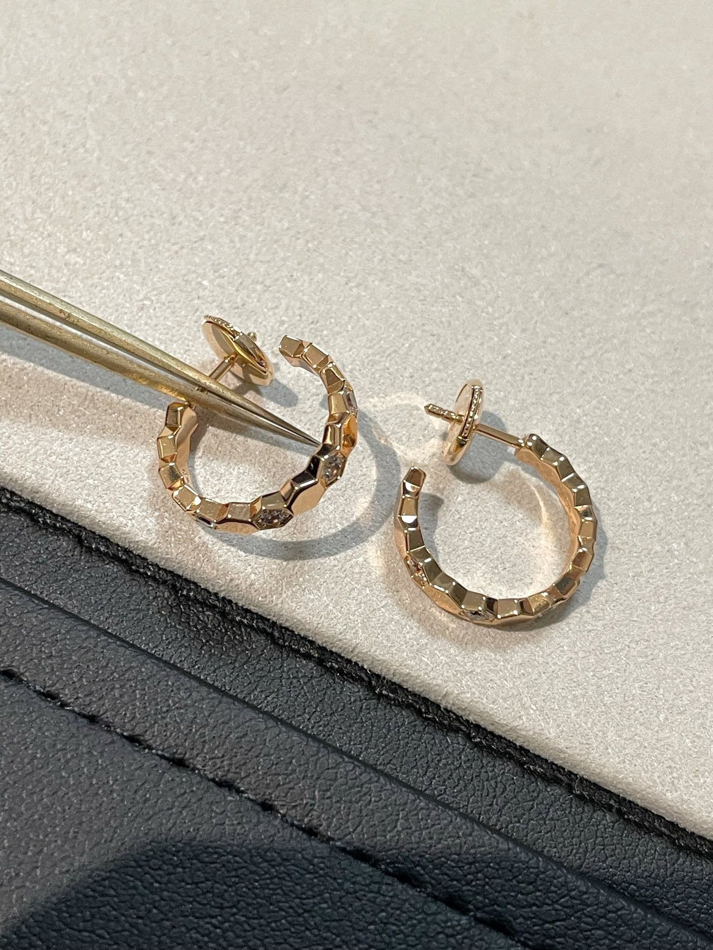 [Kincade Jewelrys] Bague creuse en forme de trèfle à quatre feuilles