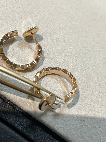 [Kincade Jewelrys] Bague creuse en forme de trèfle à quatre feuilles