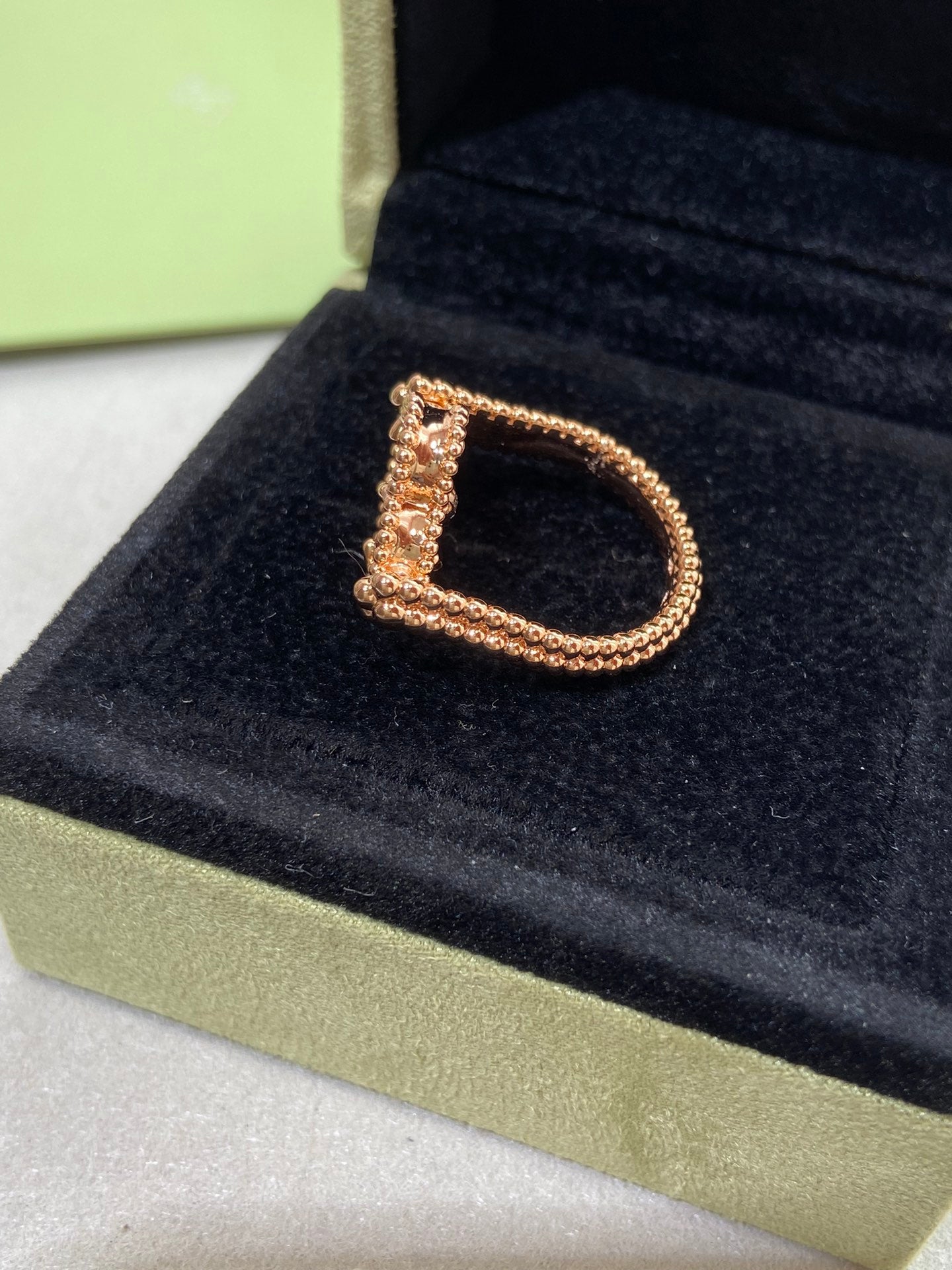 [Kincade Jewelrys] BAGUE EN OR ROSE CLOVER RIVERSIBLE