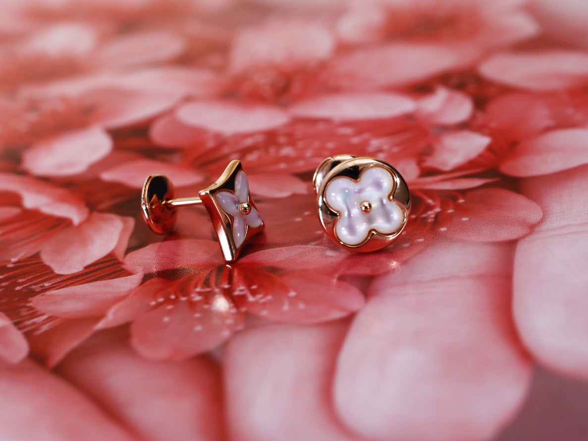 [Kincade Jewelrys]STAR AND SUN PINK GOLD MOP STUD EARRINGS