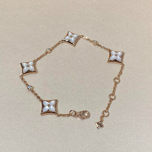 [Kincade Jewelrys] Bracelet en or rose avec diamants et 4 motifs étoiles