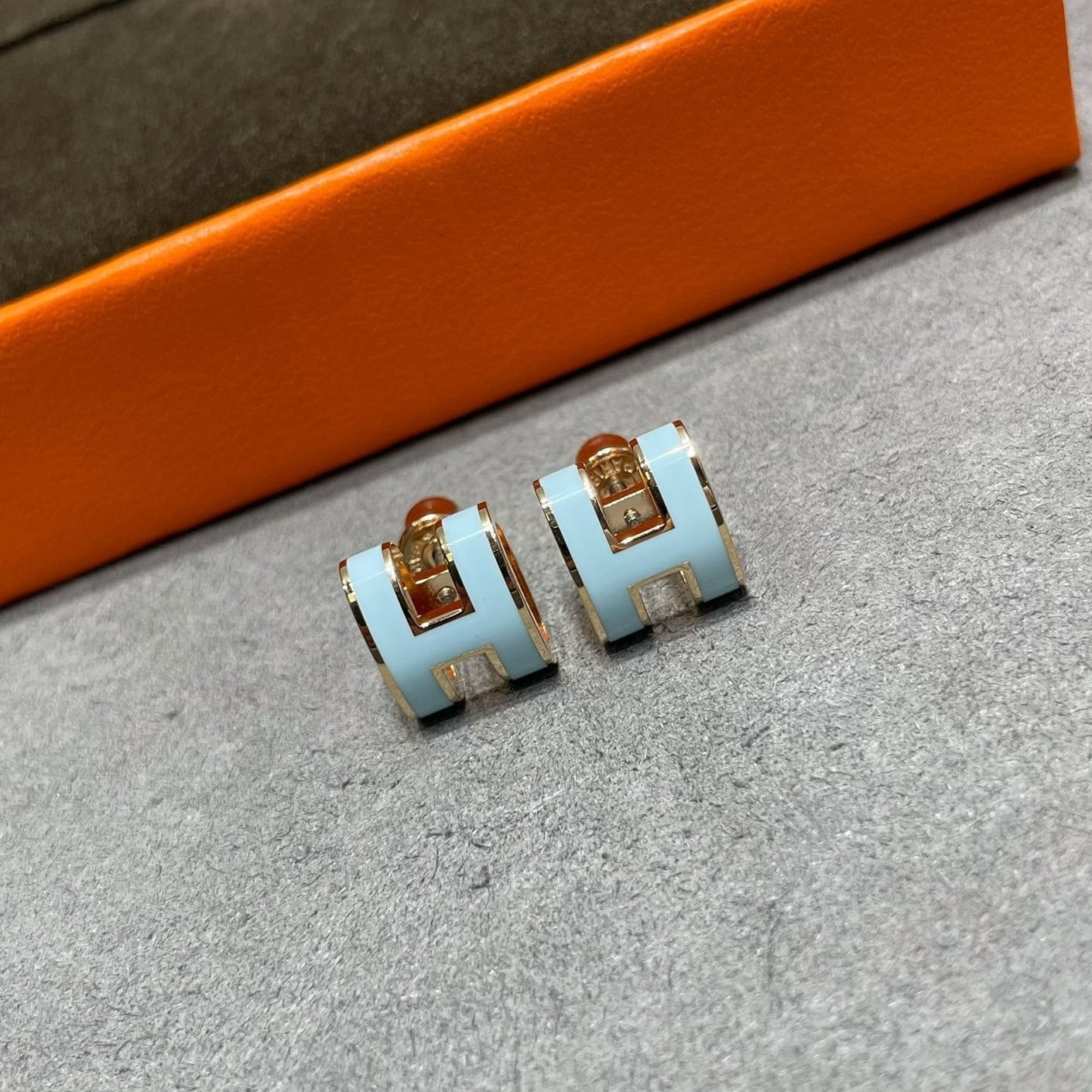 [Kincade Jewelrys]Boucles d'oreilles à tige bleu ciel POP H
