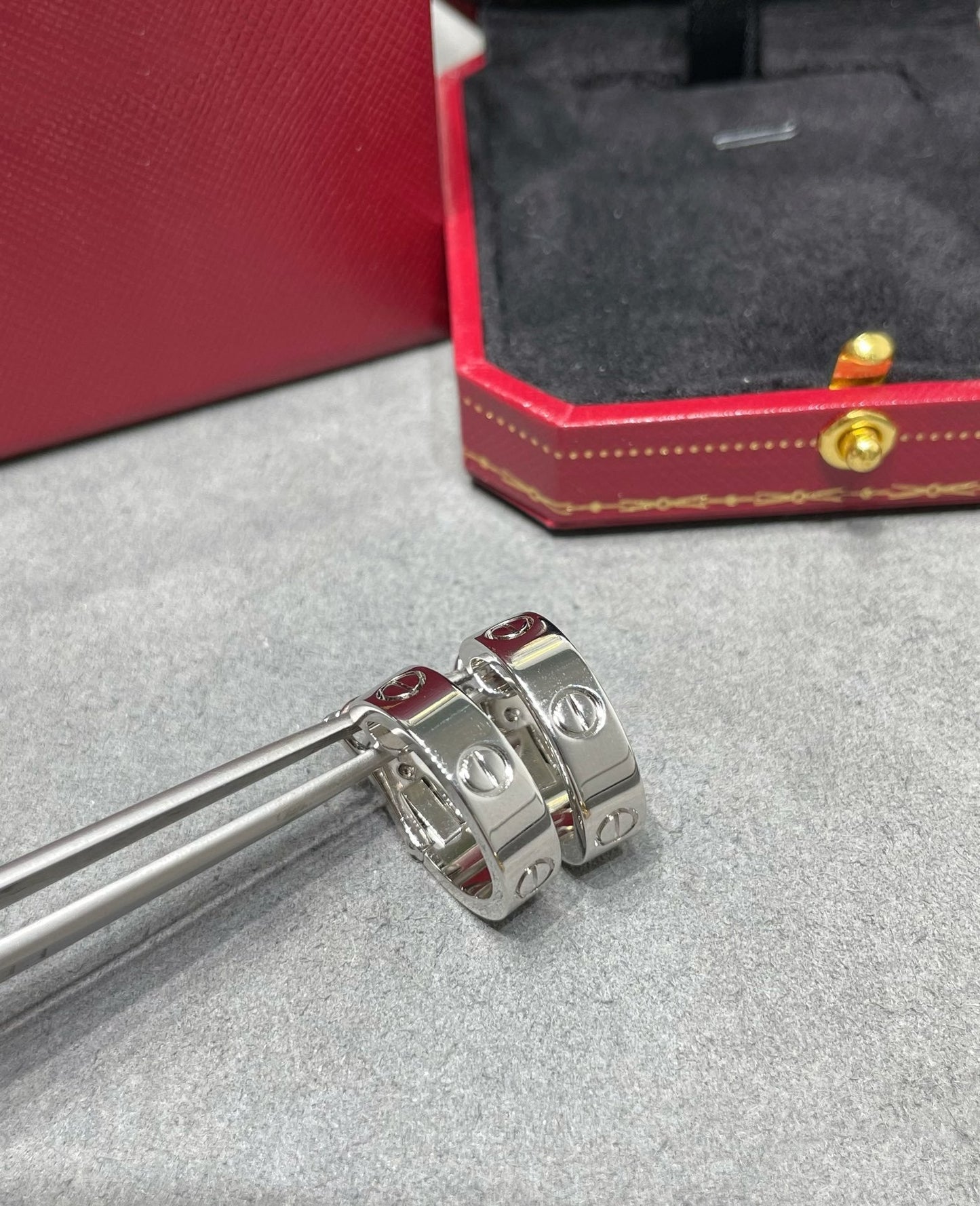 [Kincade Jewelrys]LOVE 5.5MM EARRINGS