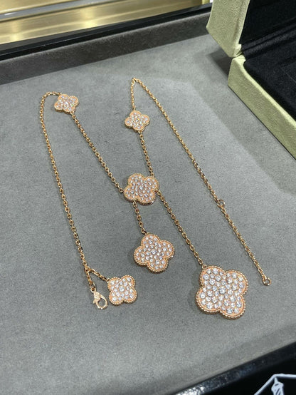 [Kincade Jewelrys]CLOVER 6 MOTIF DIAMOND PAVED NECKLACE