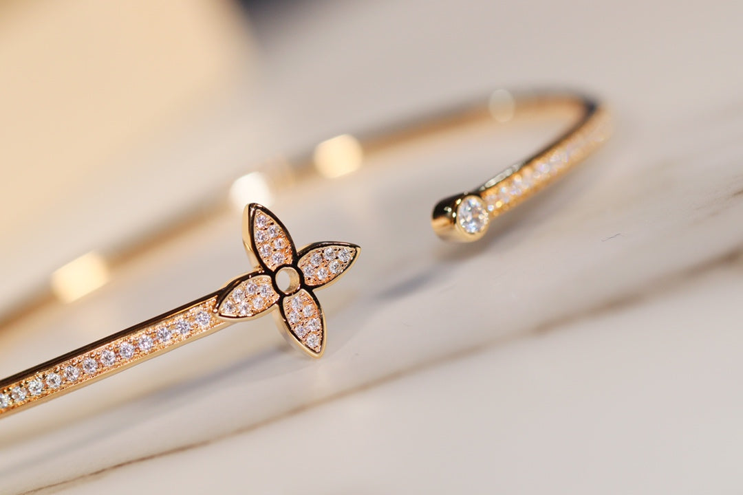 [Kincade Jewelrys] Bracelet ouvert IDYLLE en or pavé de diamants