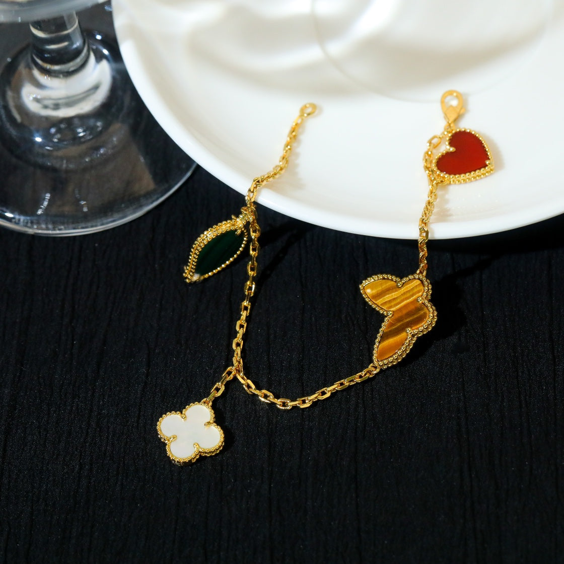 [Kincade Jewelrys]LUCKY SPRING 5 MOTIF GOLD BRACELET