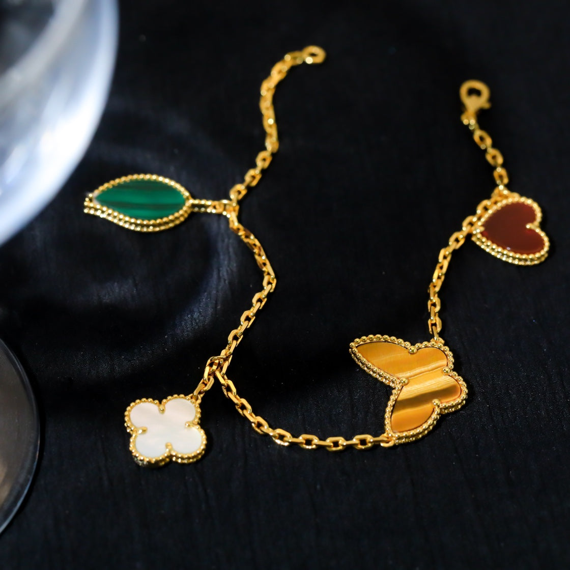 [Kincade Jewelrys]LUCKY SPRING 5 MOTIF GOLD BRACELET